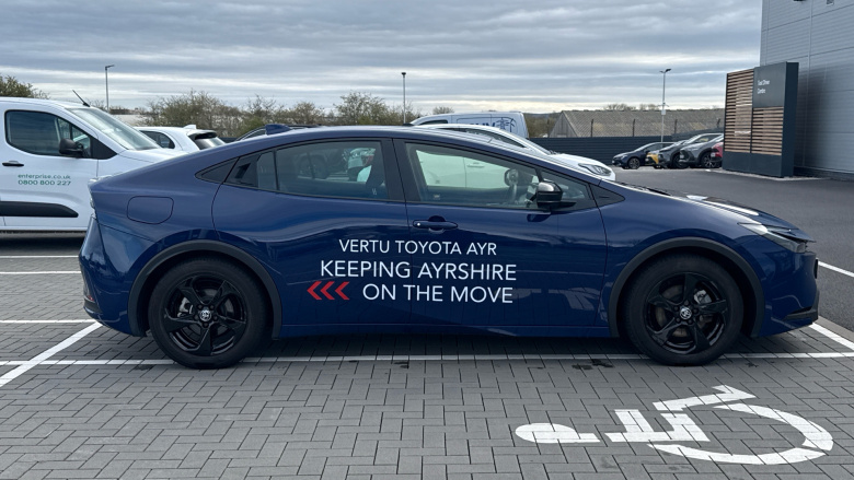 Toyota Prius 2.0 PHEV Design 5dr CVT Hatchback